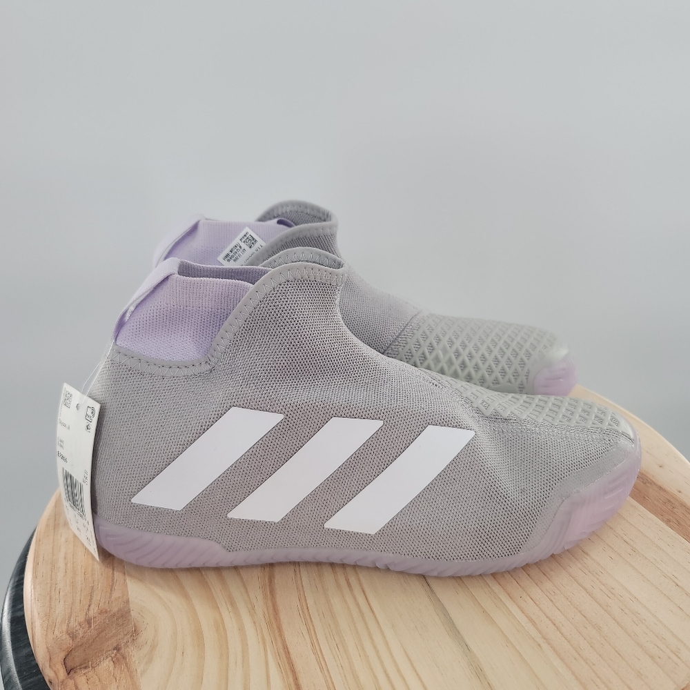 Woman's Sneakers & Athletic Shoes adidas Stycon Sz 9 US